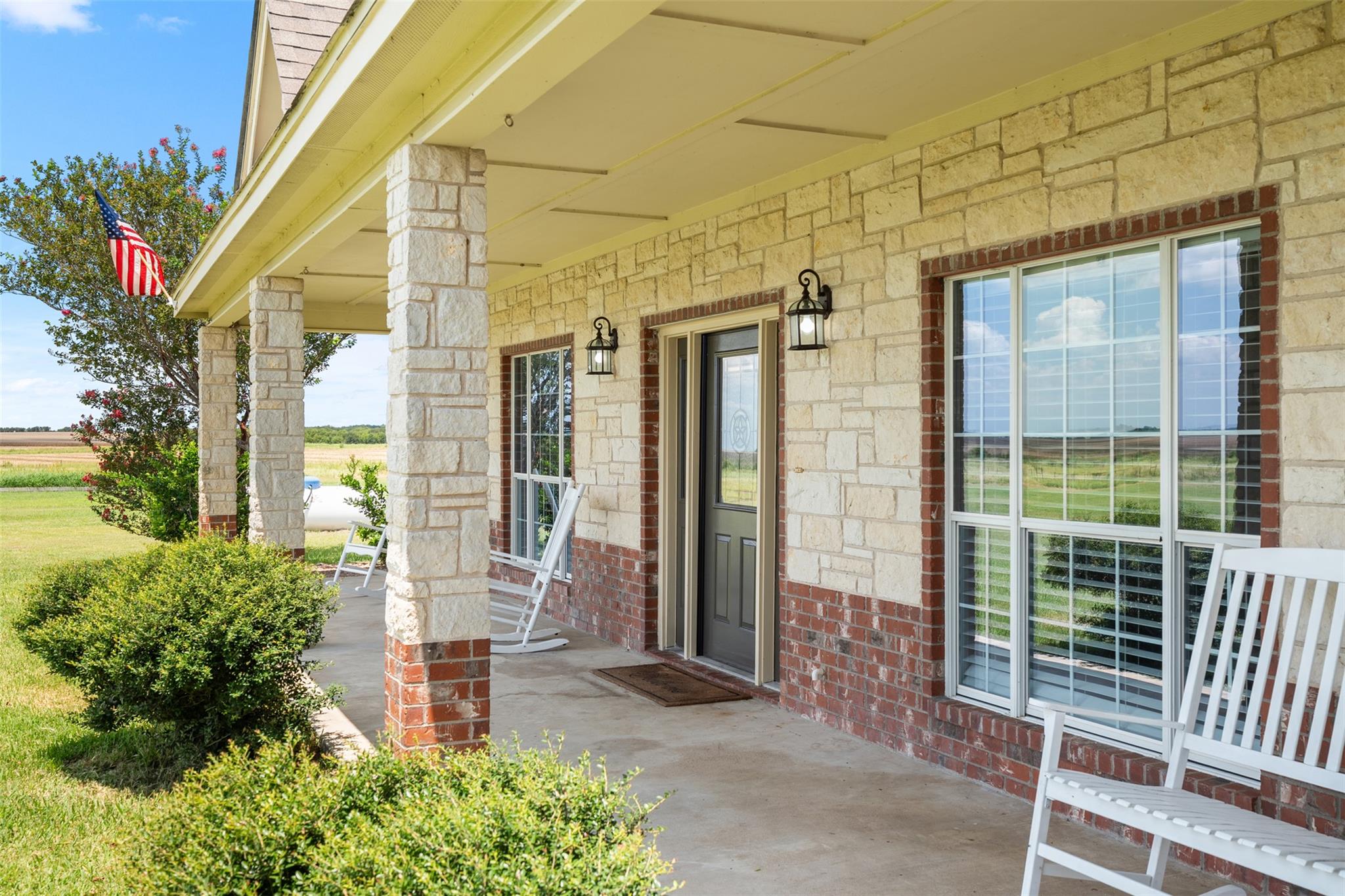 876 S St Joseph Rd, Burlington, TX 76519