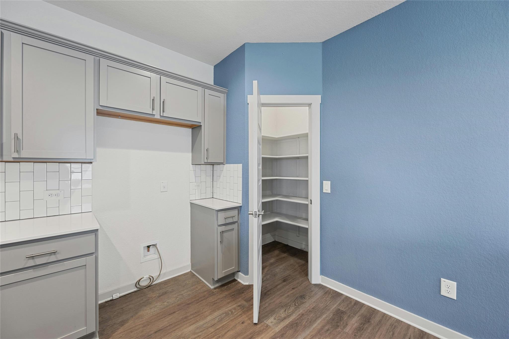 141 Parryi Cv, Leander, TX 78641