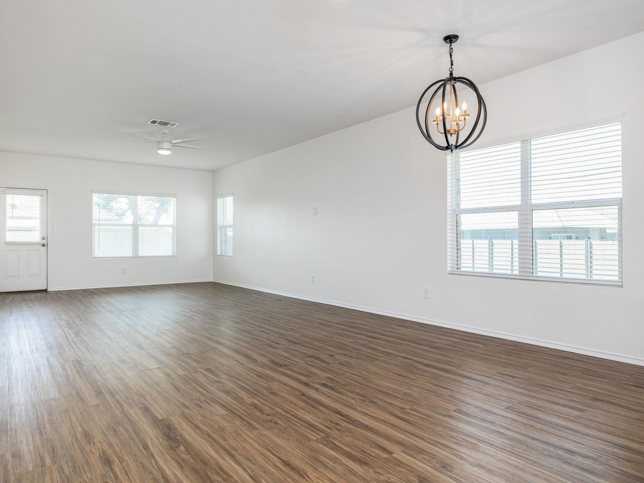 145 Blue Blaze Trl, Georgetown, TX 78628