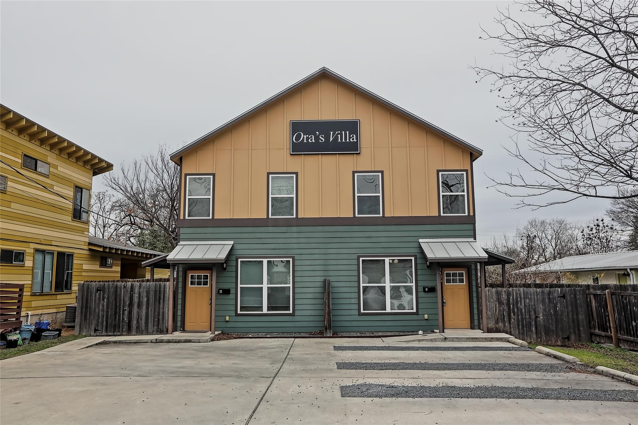 1126 Chicon St # A, Austin, TX 78702