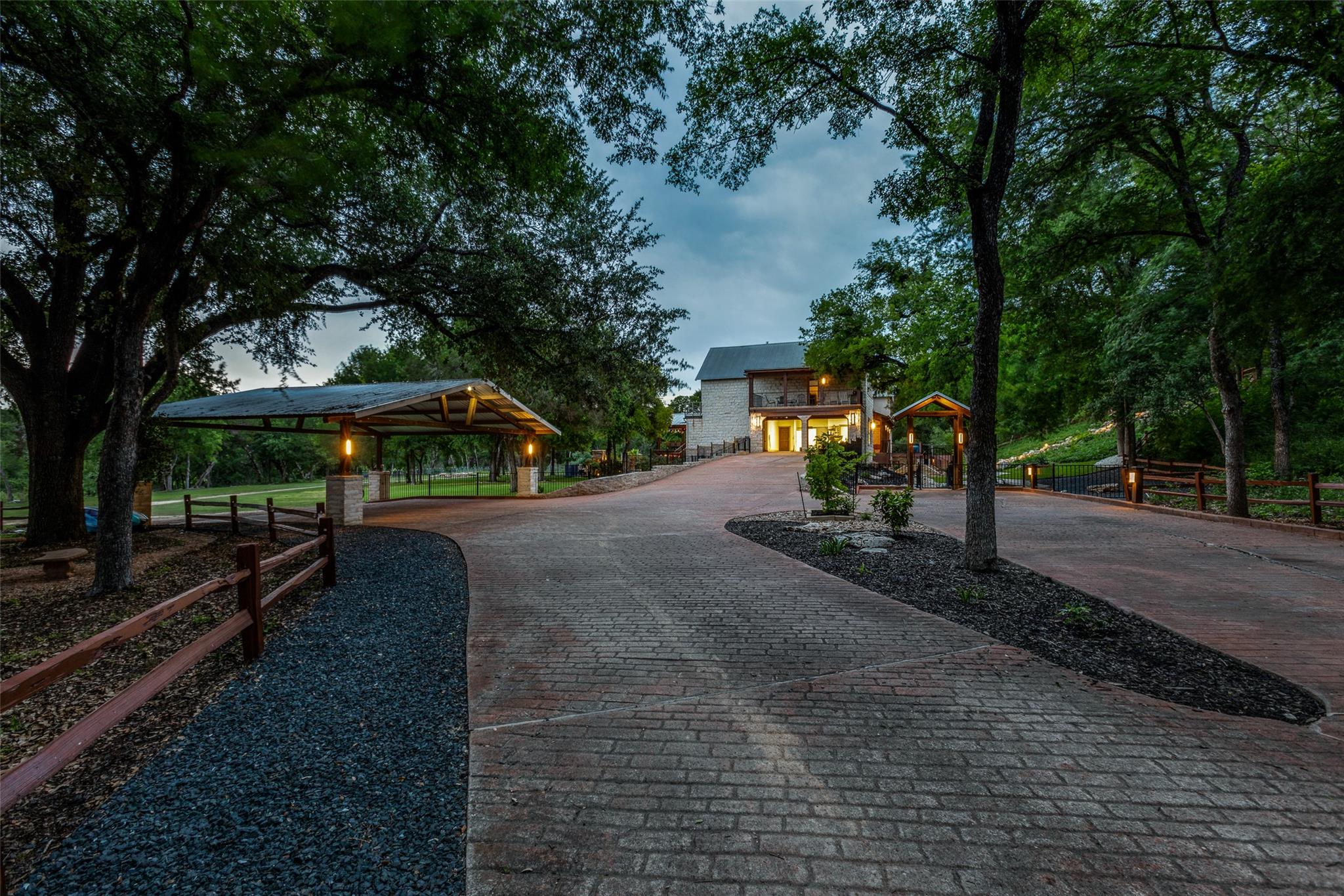 608 Innwood Dr, Georgetown, TX 78628