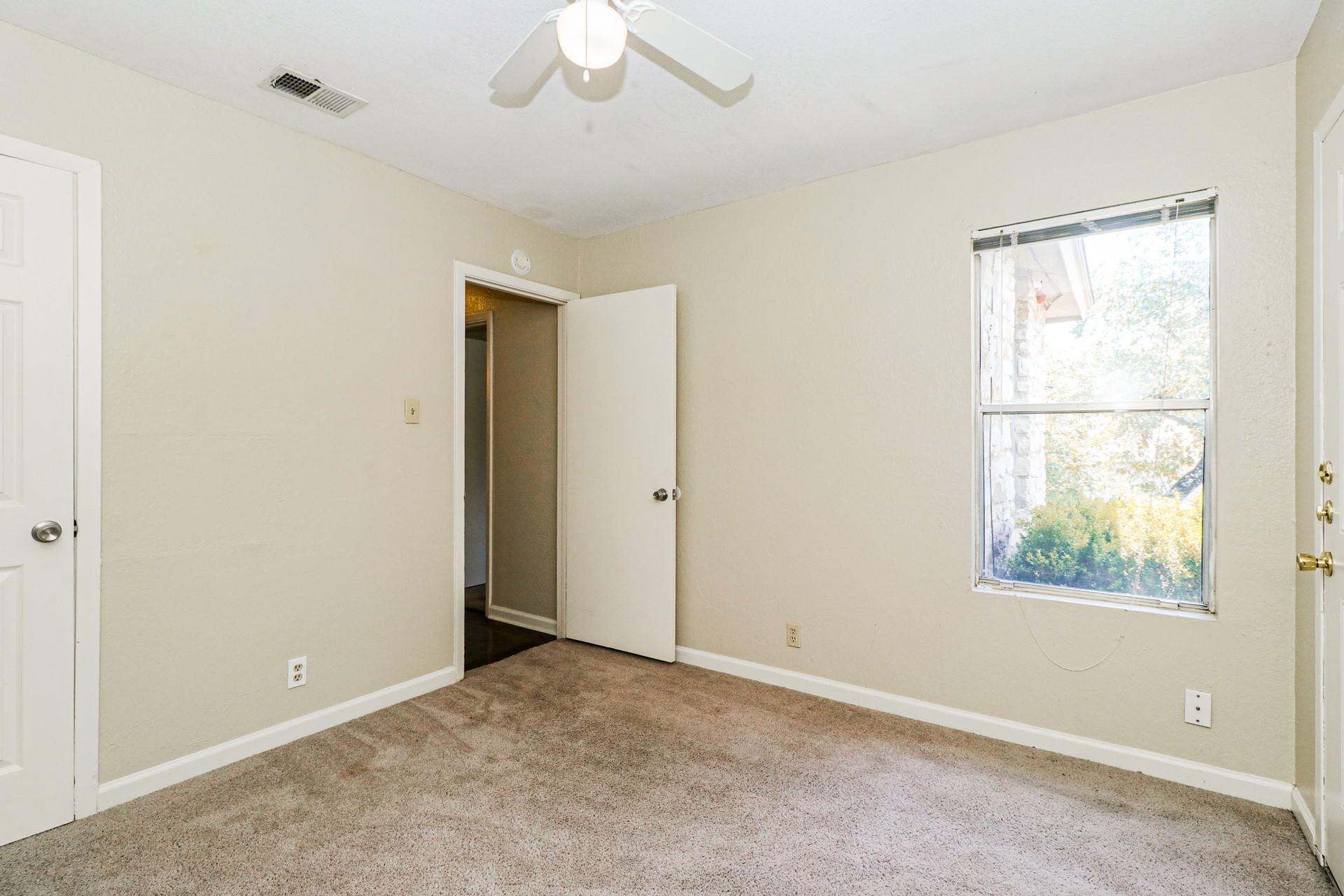 9903 Hundred Oaks Cir, Austin, TX 78750