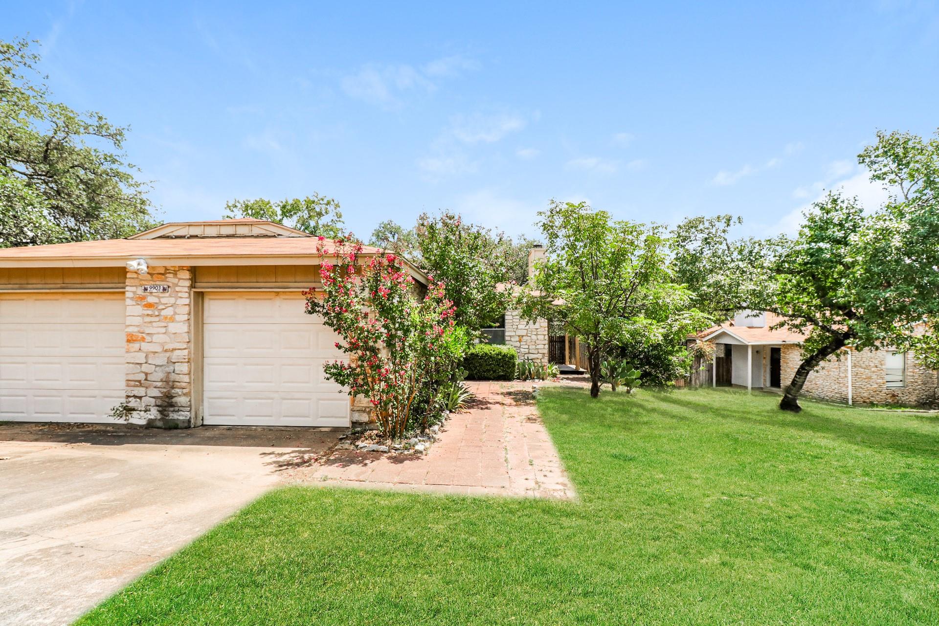 9903 Hundred Oaks Cir, Austin, TX 78750
