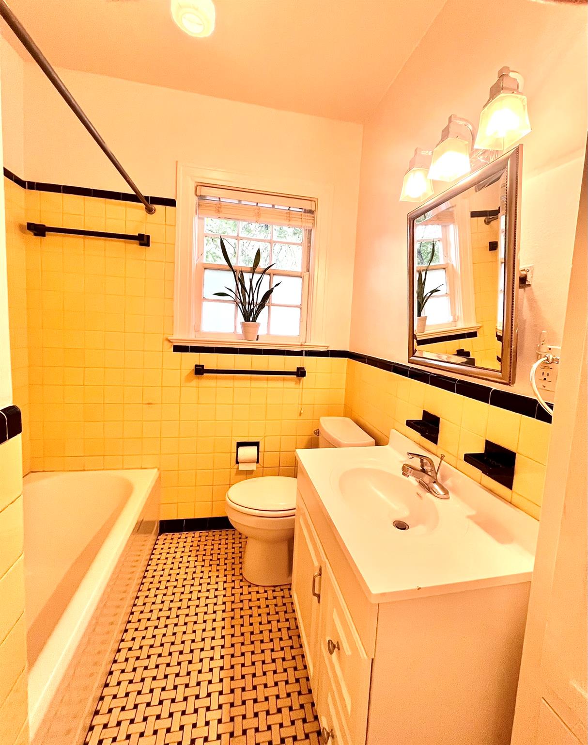 4501 Sinclair Ave, Austin, TX 78756