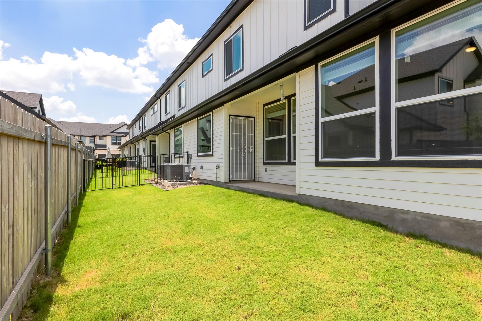 2600 Gattis School Rd # 401, Round Rock, TX 78664