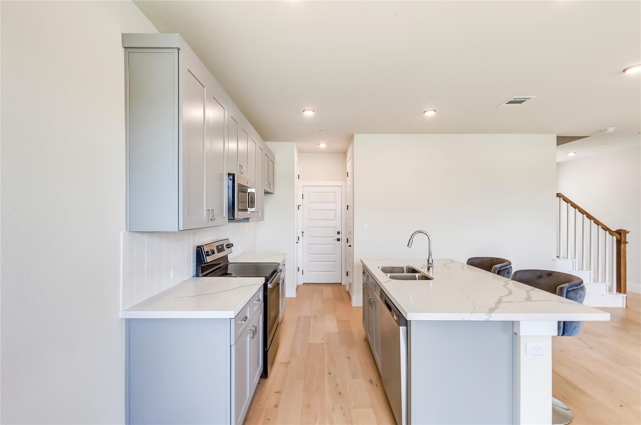 2600 Gattis School Rd # 401, Round Rock, TX 78664