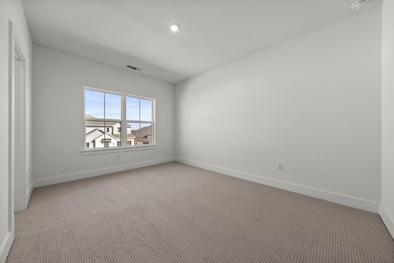 112 Irvine Pass, Liberty Hill, TX 78642