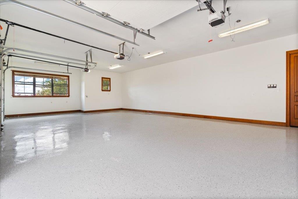 1525 Springlake Dr, Dripping Springs, TX 78620