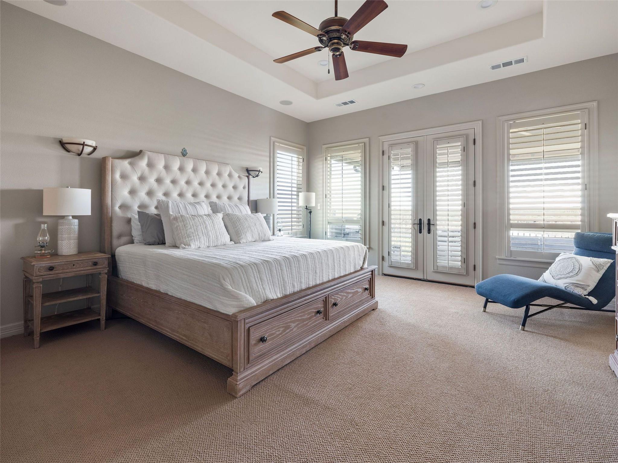 601 Wesley Ridge Dr, Spicewood, TX 78669