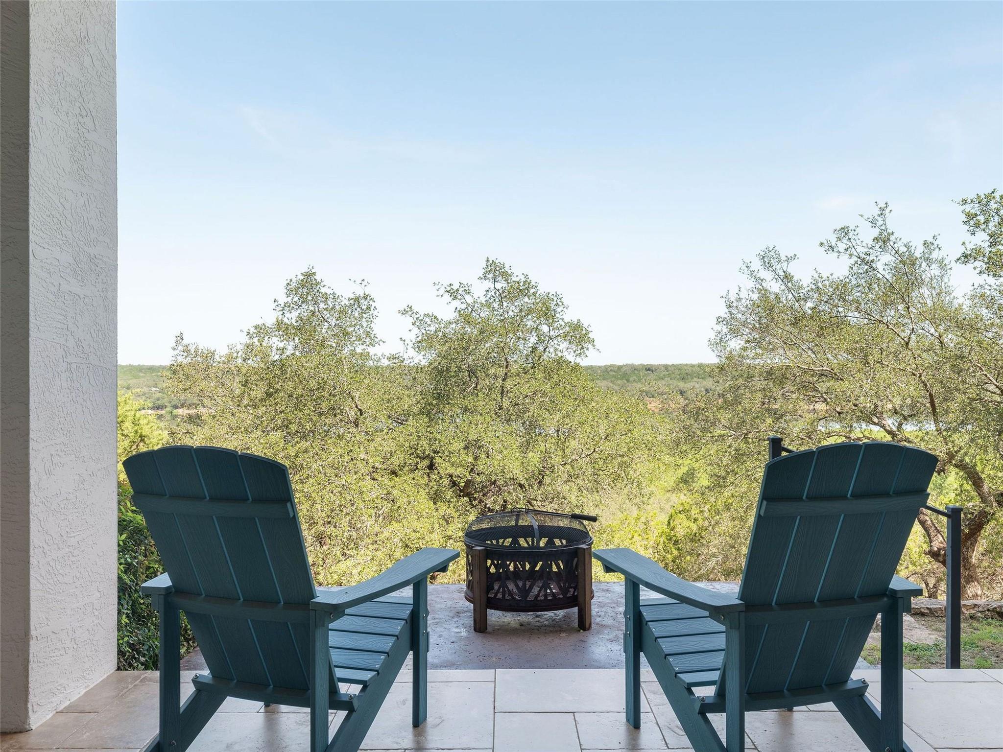 601 Wesley Ridge Dr, Spicewood, TX 78669