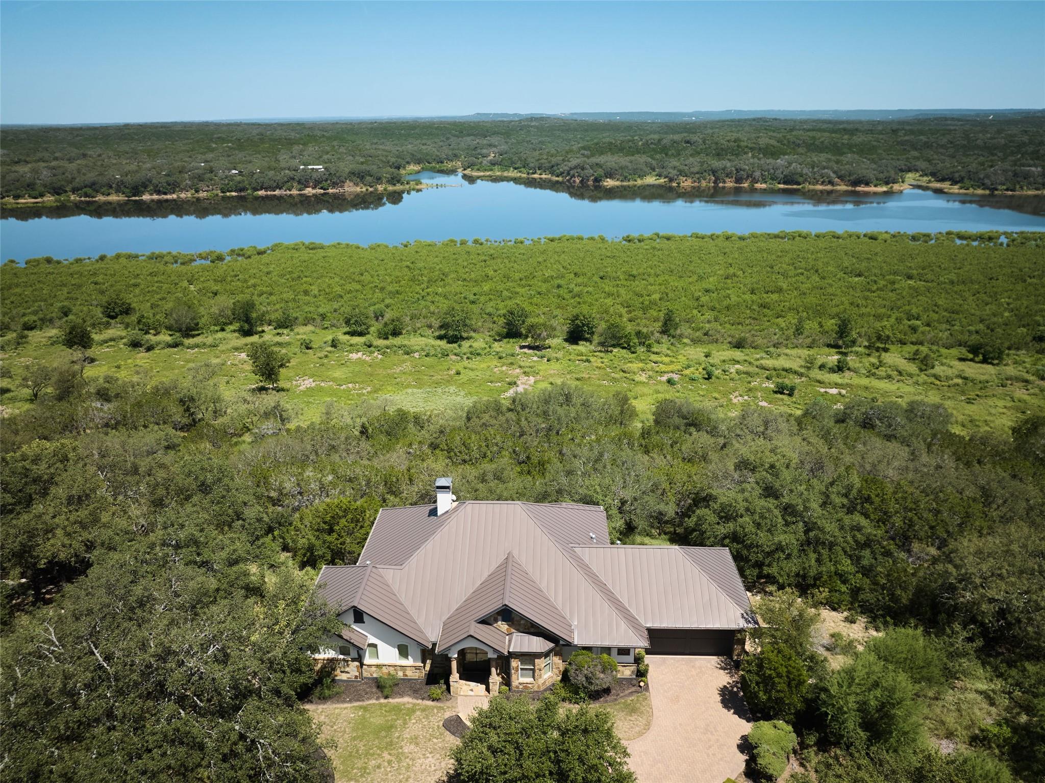 601 Wesley Ridge Dr, Spicewood, TX 78669