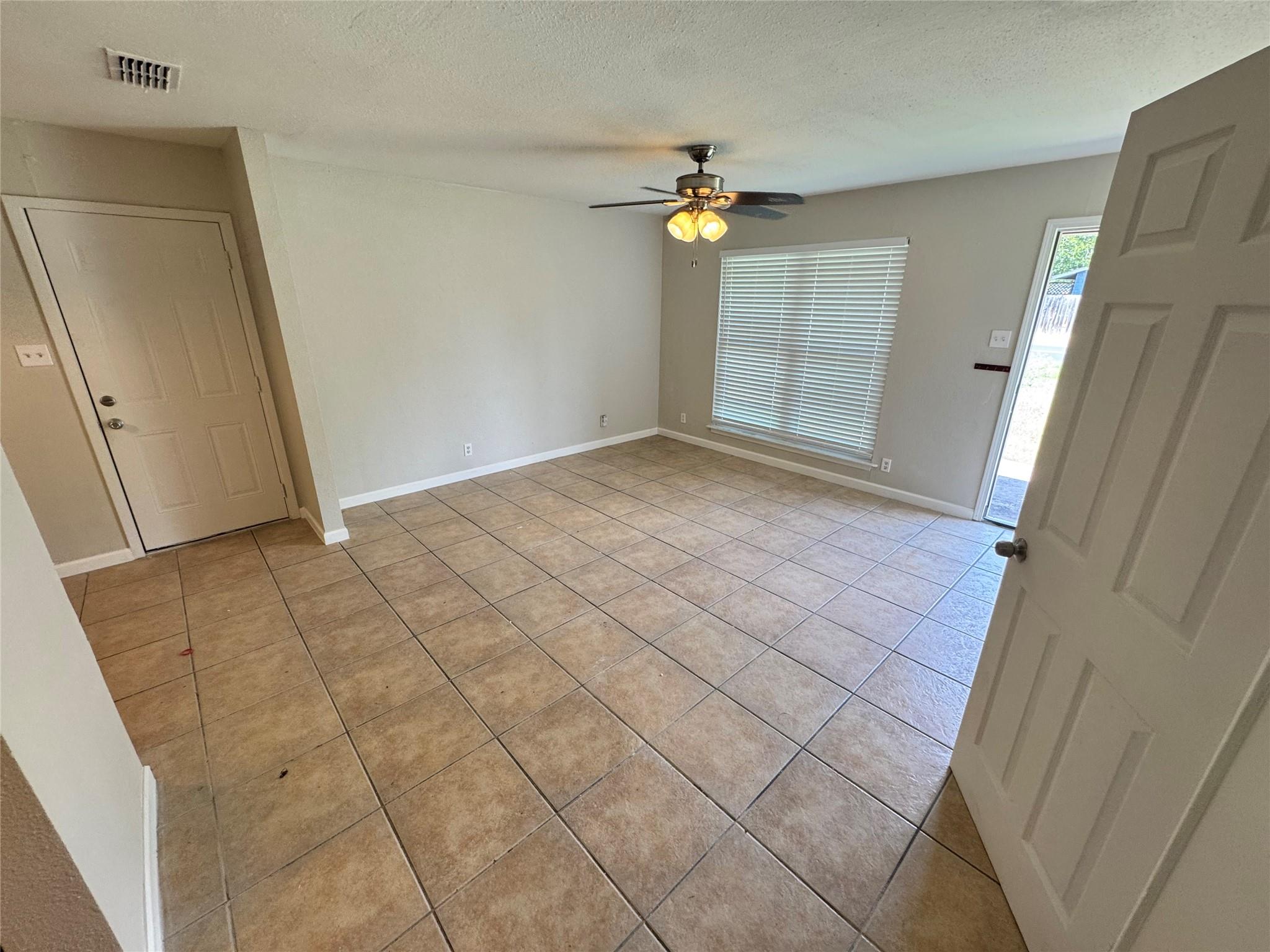 4748 Suburban Dr # A, Austin, TX 78745