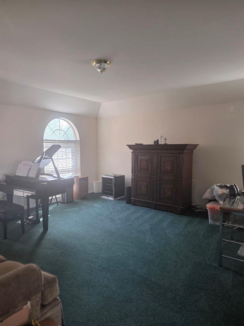 606 Point Run Dr, Pflugerville, TX 78660