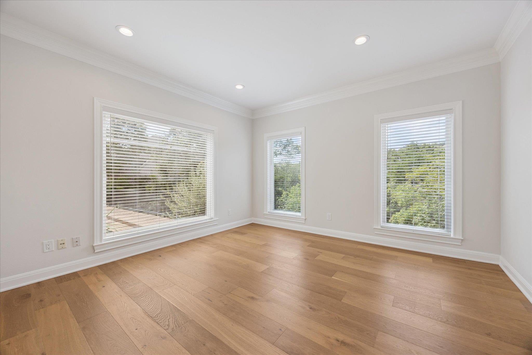 5908 Down Valley Ct, Austin, TX 78731