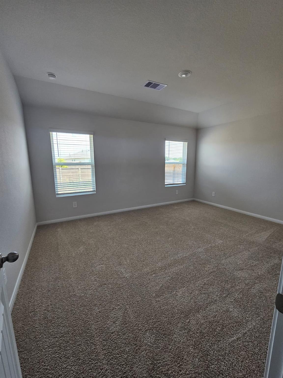 412 Aylor Way, Lockhart, TX 78644