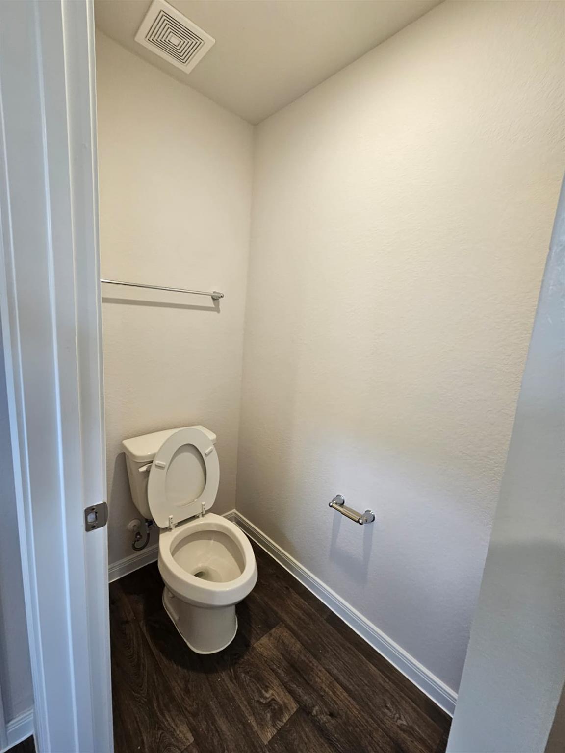 412 Aylor Way, Lockhart, TX 78644