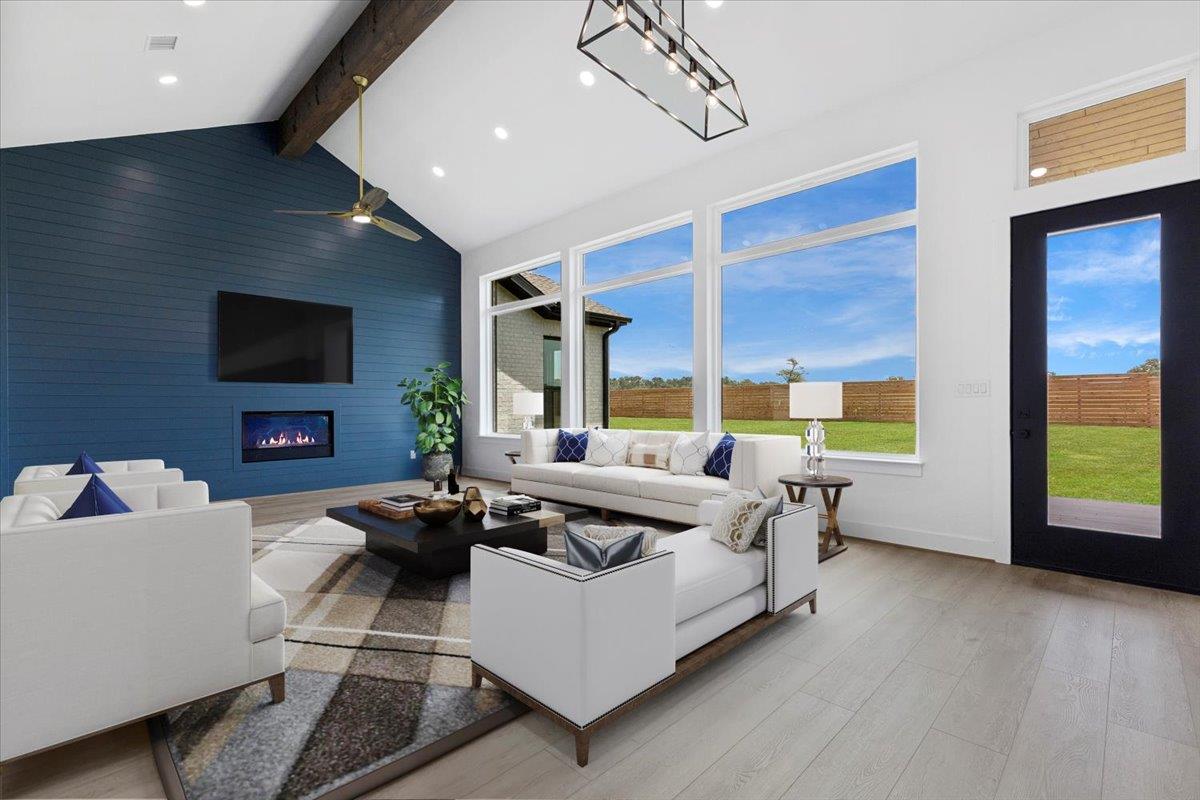 259 Hydrangea Dr, Smithville, TX 78957