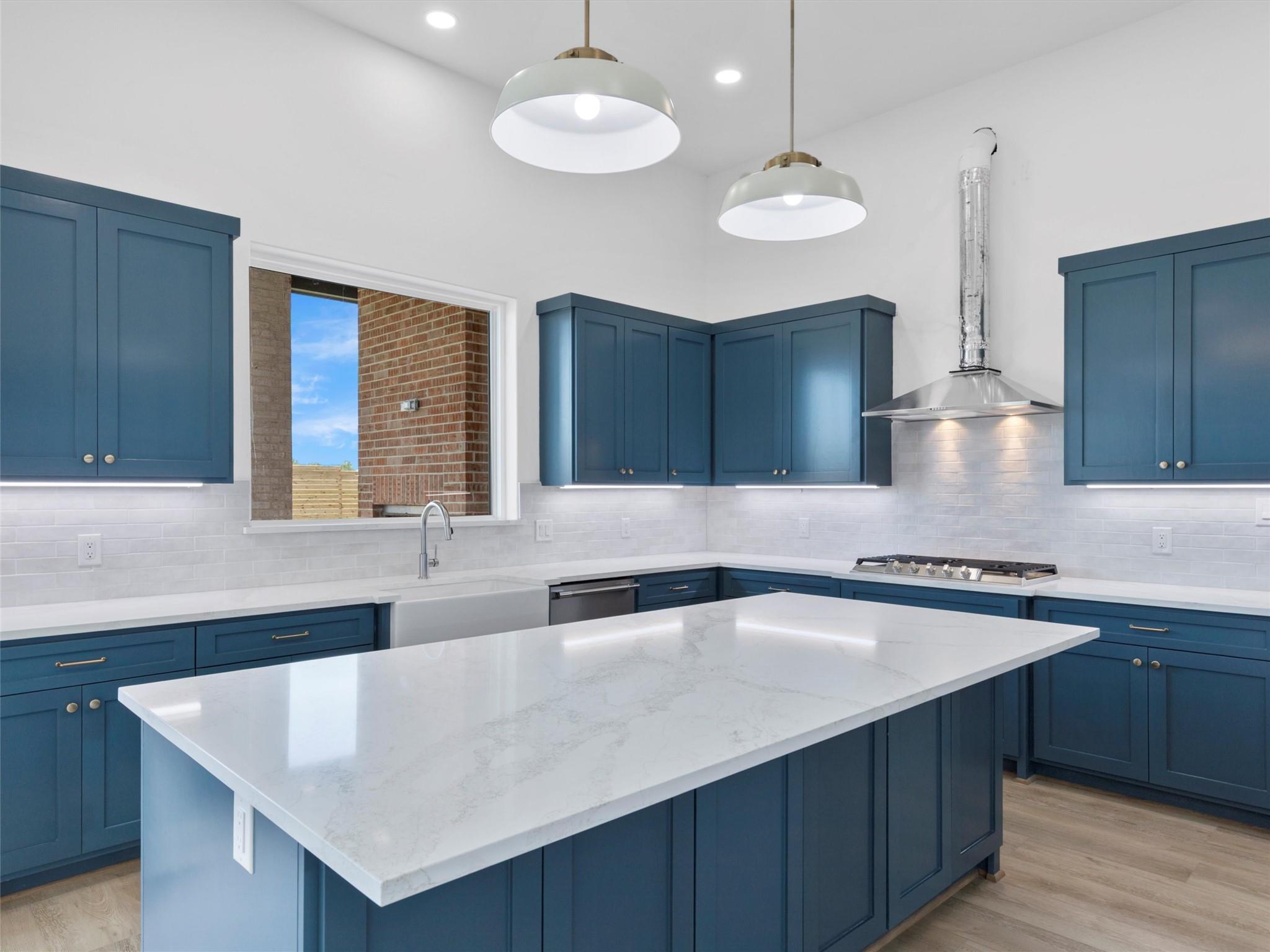 259 Hydrangea Dr, Smithville, TX 78957