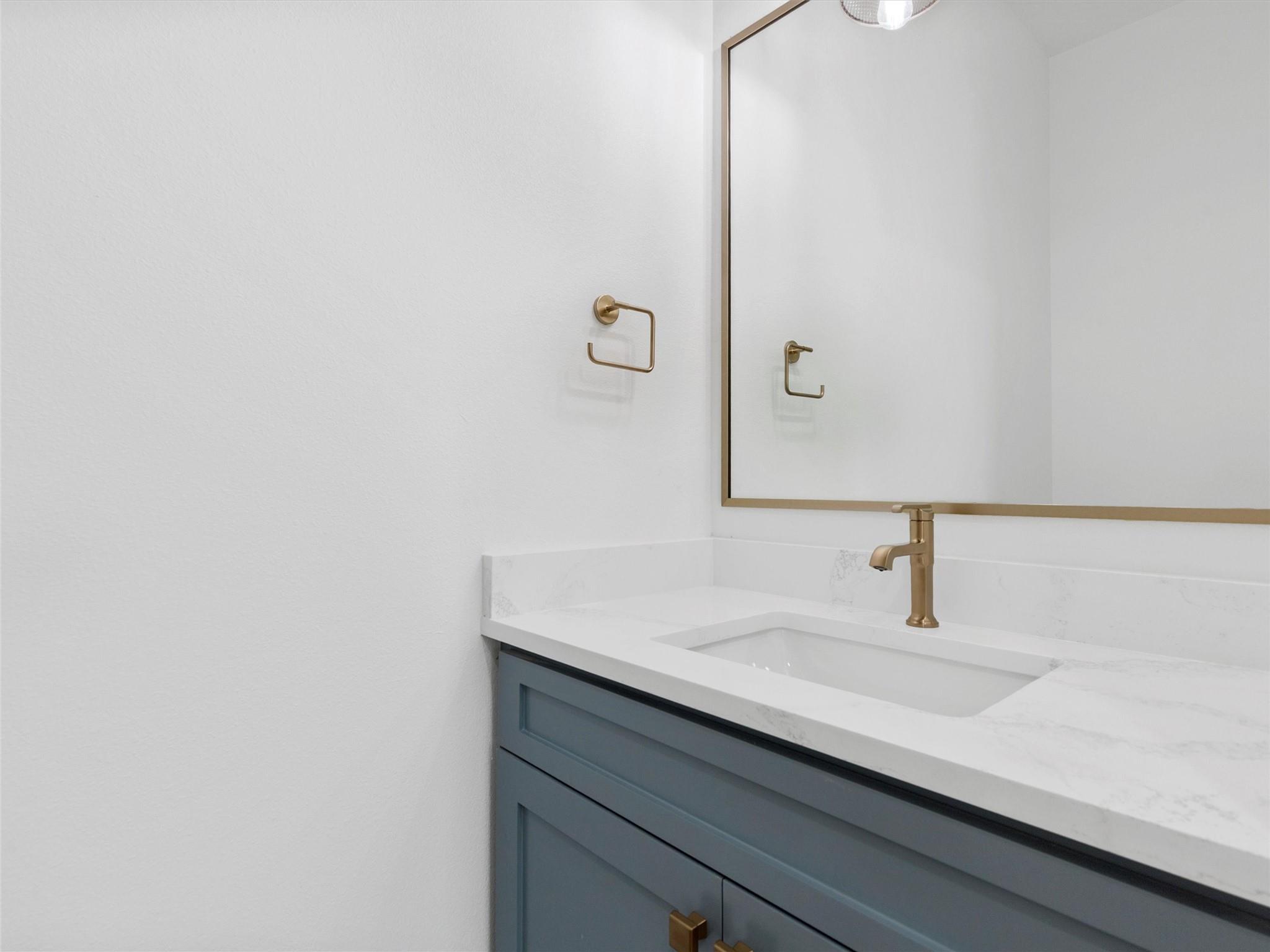 259 Hydrangea Dr, Smithville, TX 78957