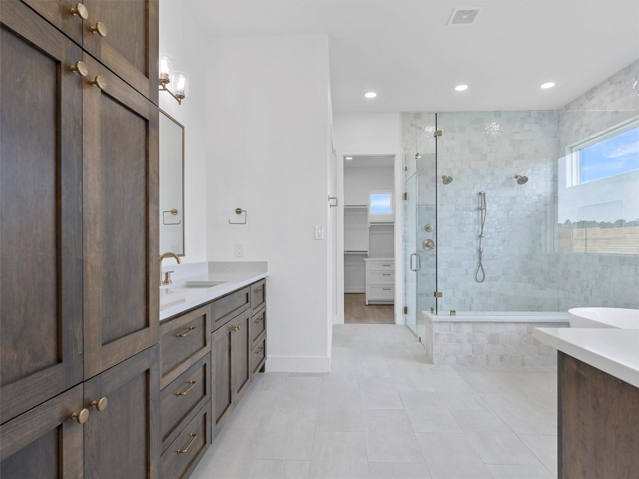 259 Hydrangea Dr, Smithville, TX 78957