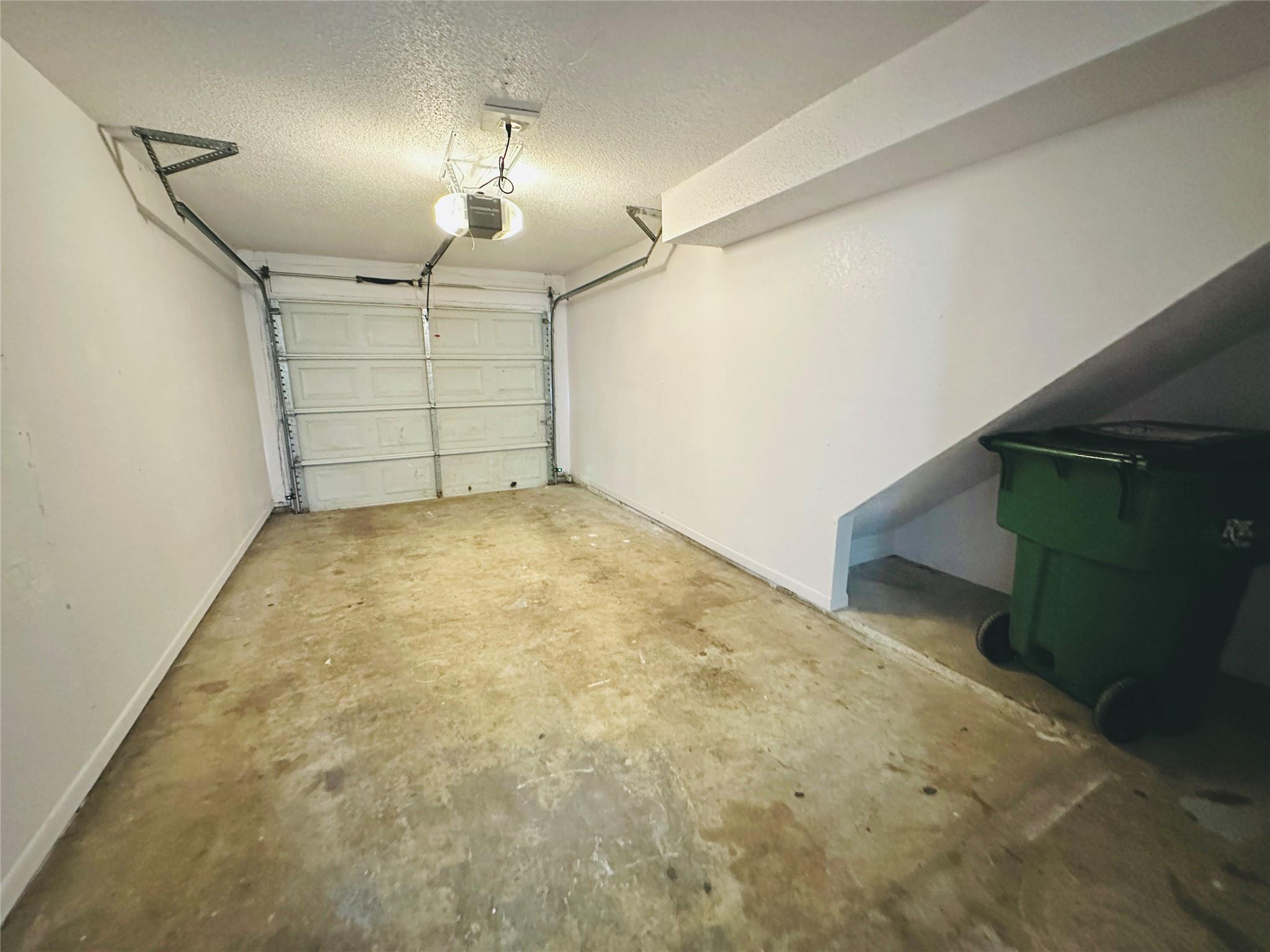 1002 Ridgemont St, Round Rock, TX 78664