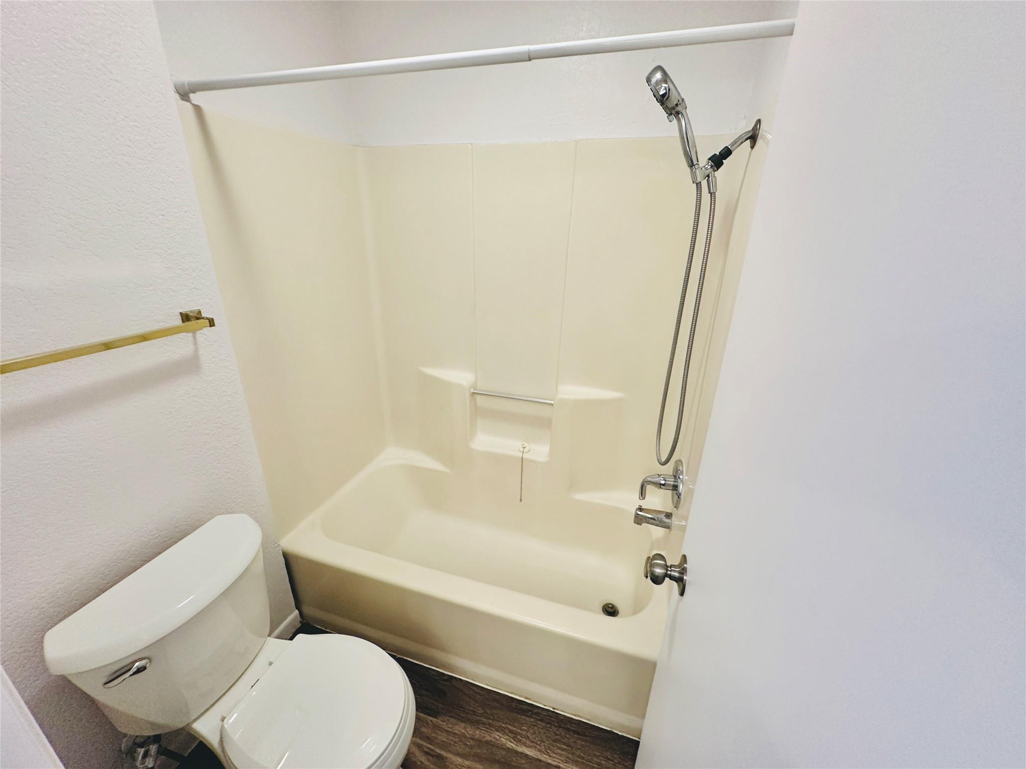 1002 Ridgemont St, Round Rock, TX 78664