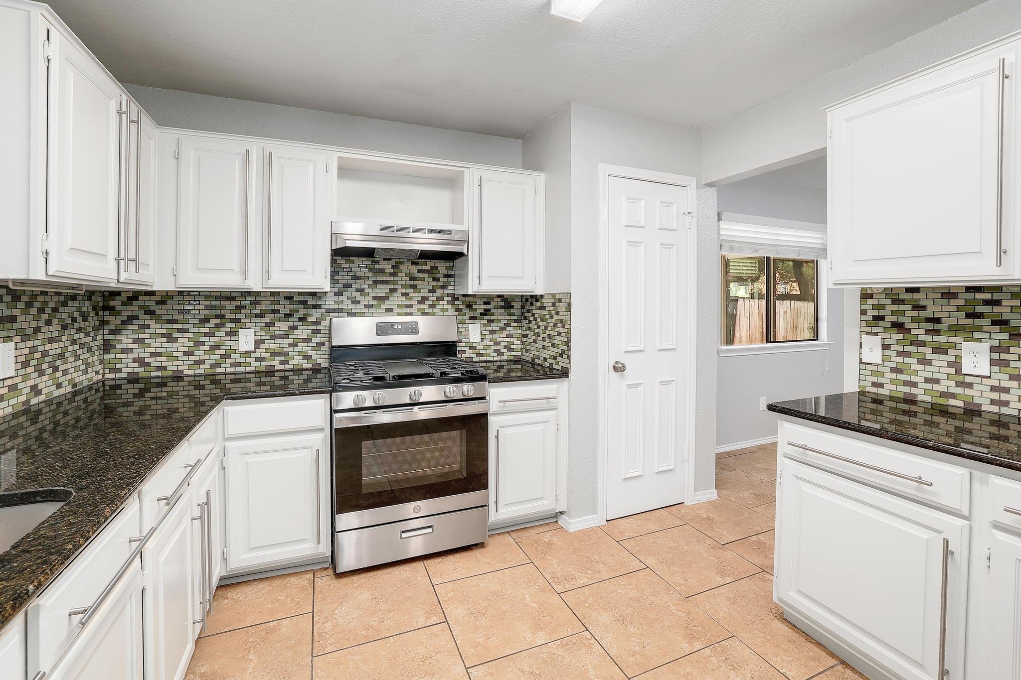 6601 Corpus Christi Dr, Austin, TX 78729