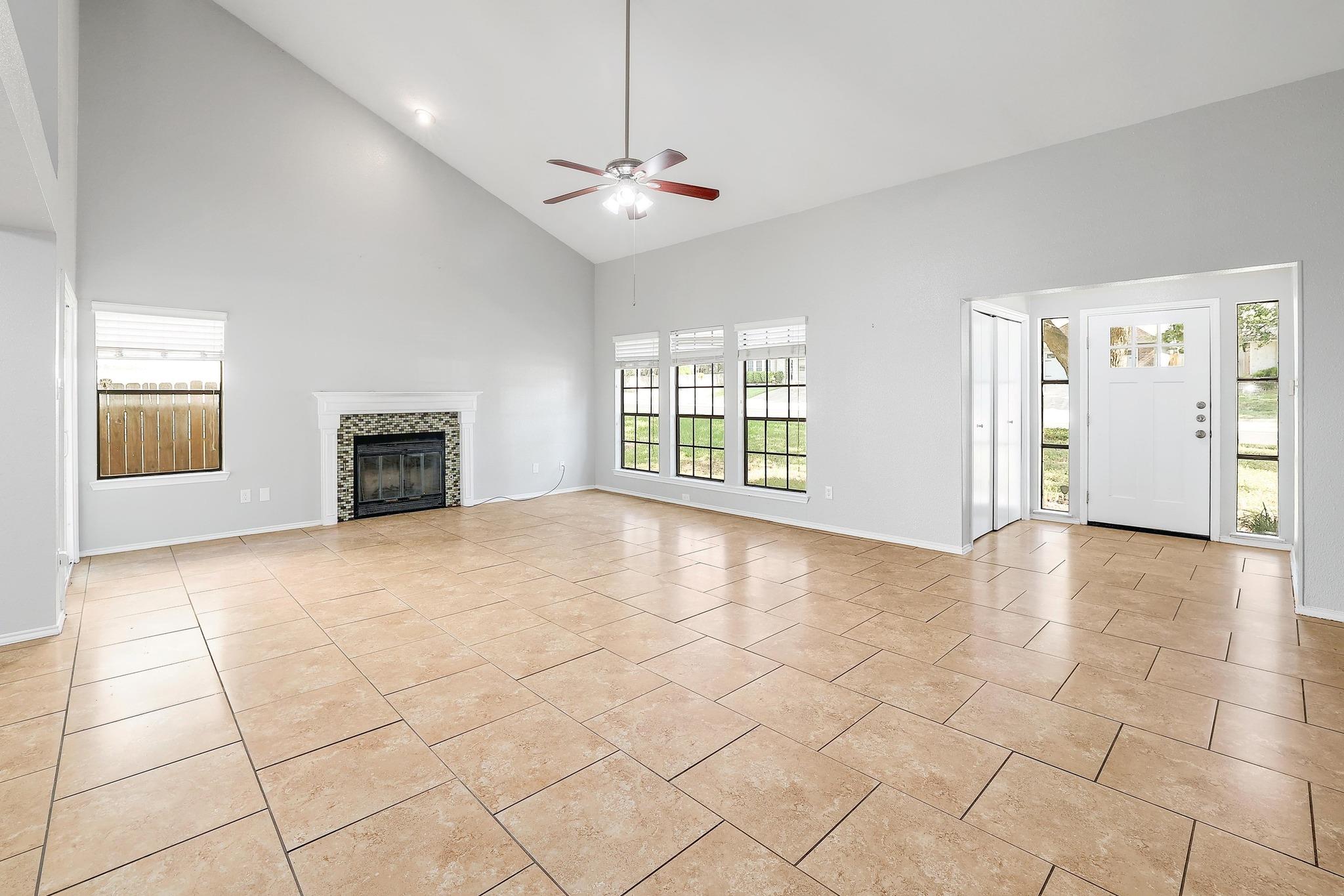 6601 Corpus Christi Dr, Austin, TX 78729