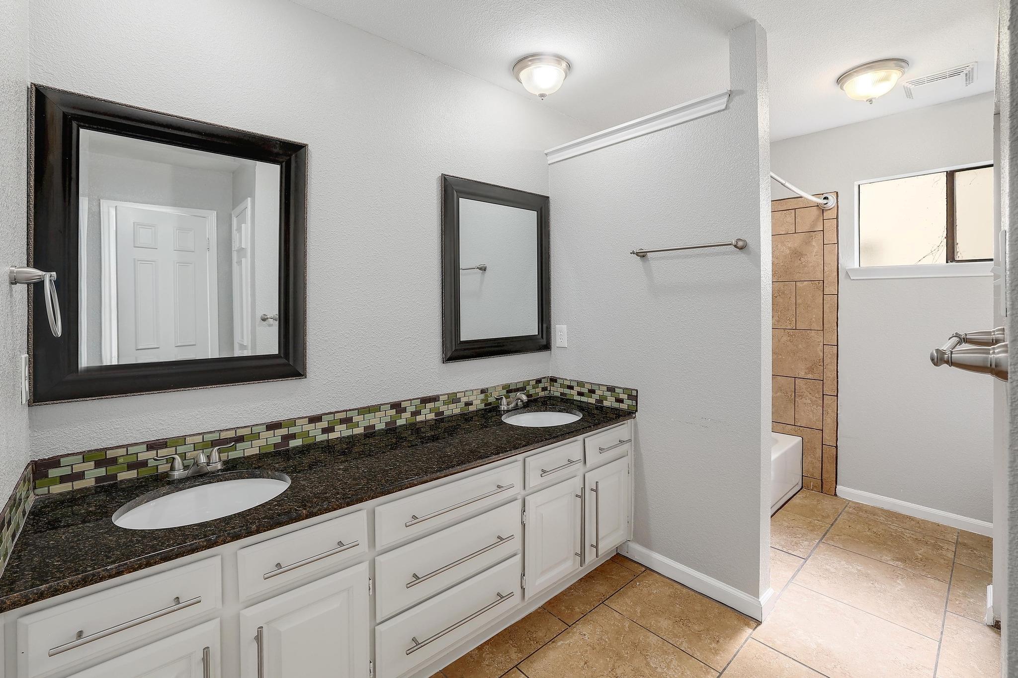 6601 Corpus Christi Dr, Austin, TX 78729