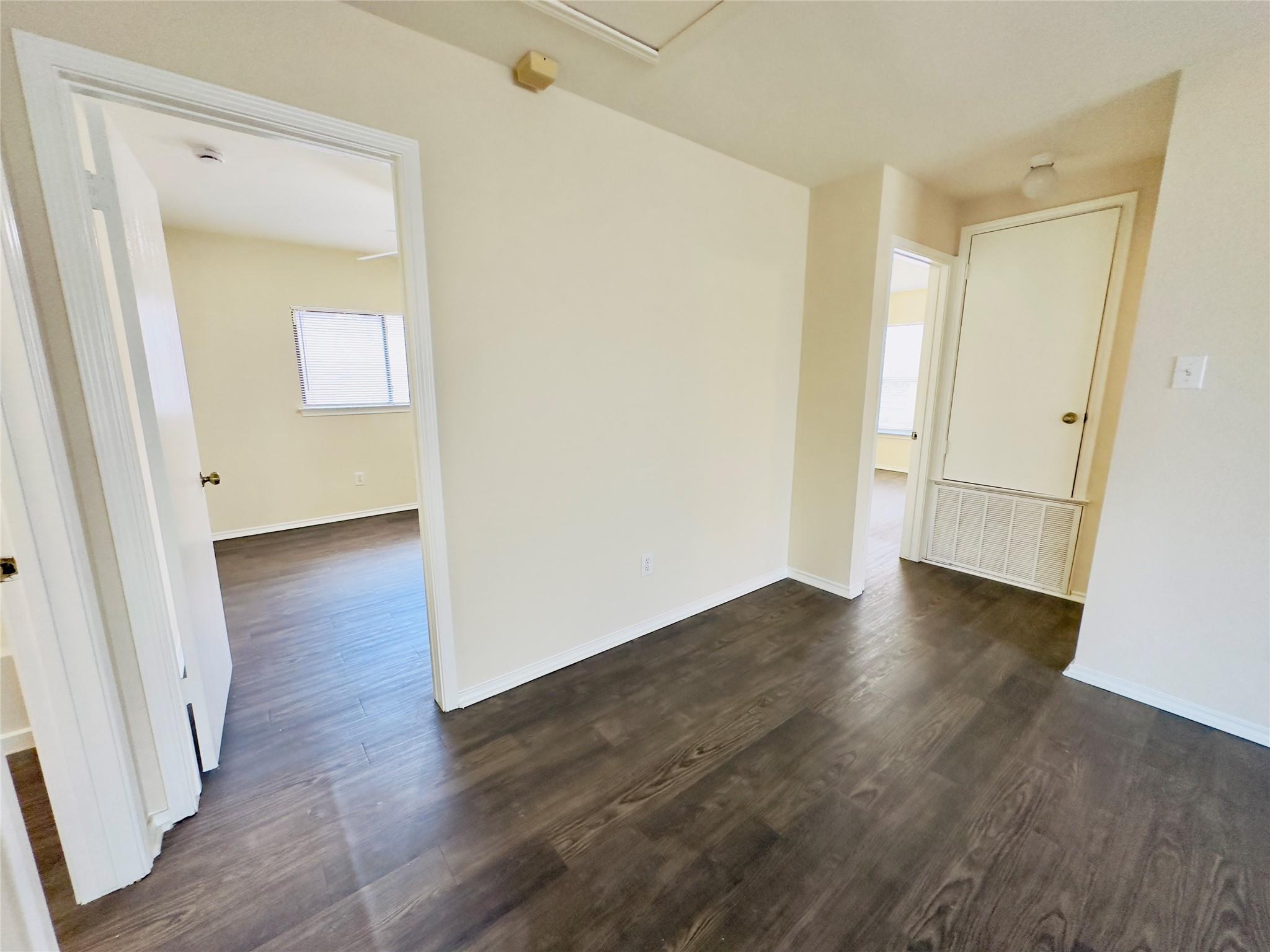 1900 Grassland Dr, Leander, TX 78641