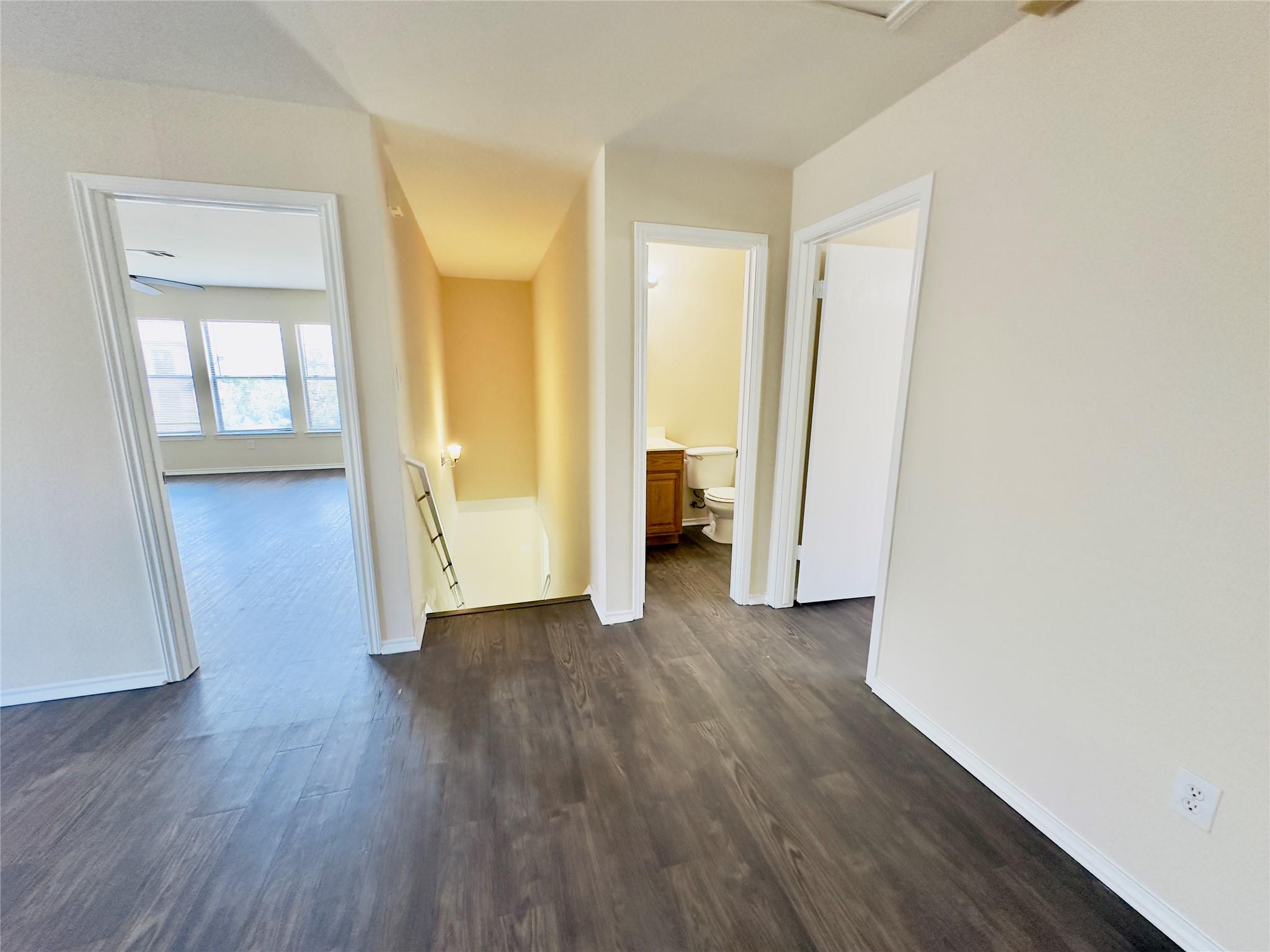 1900 Grassland Dr, Leander, TX 78641