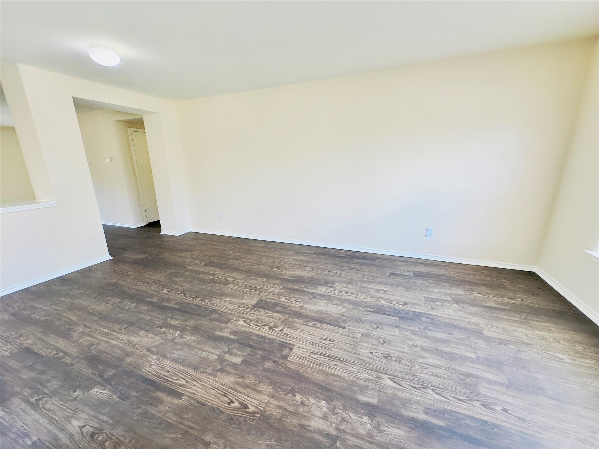 1900 Grassland Dr, Leander, TX 78641