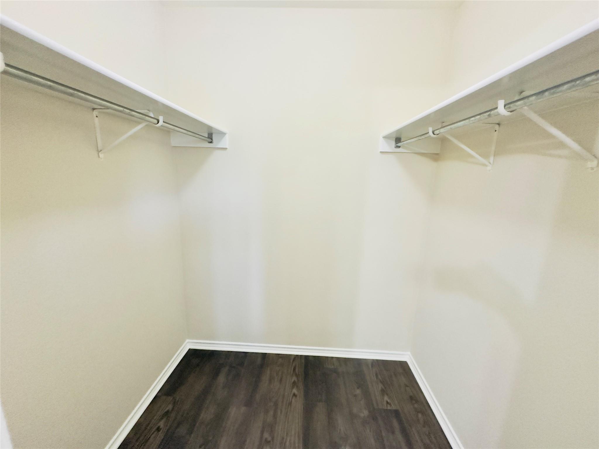 1900 Grassland Dr, Leander, TX 78641