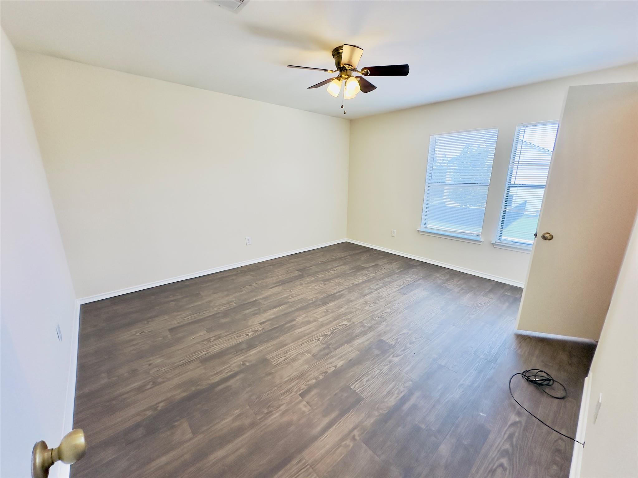 1900 Grassland Dr, Leander, TX 78641