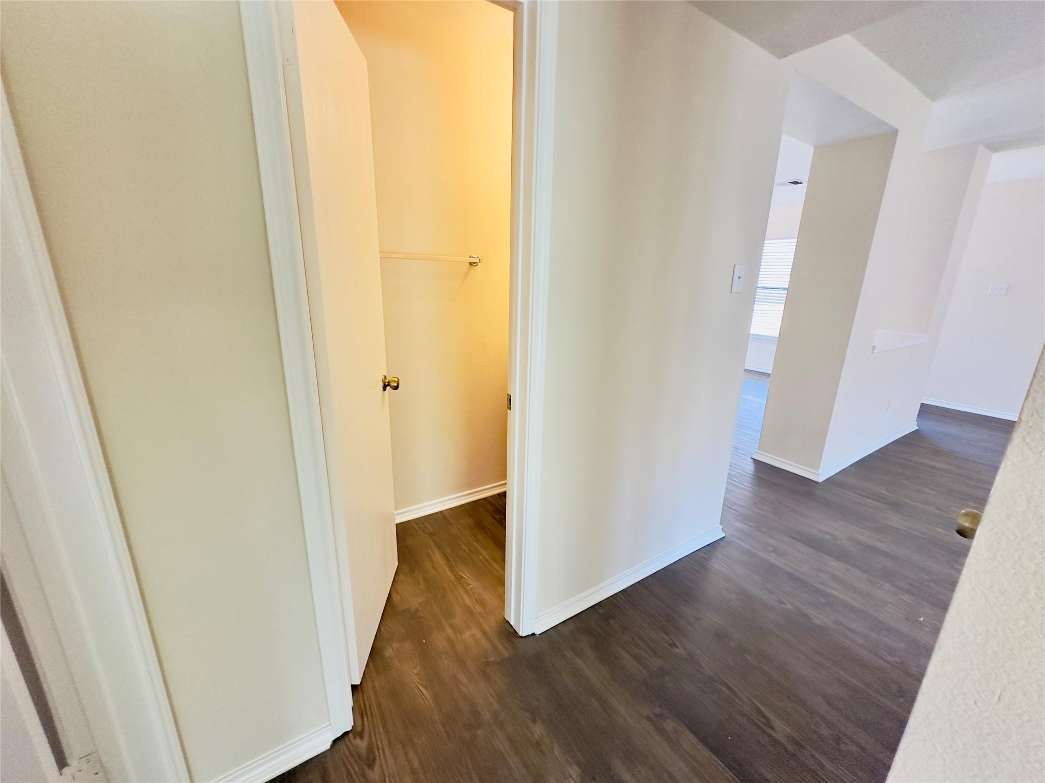 1900 Grassland Dr, Leander, TX 78641