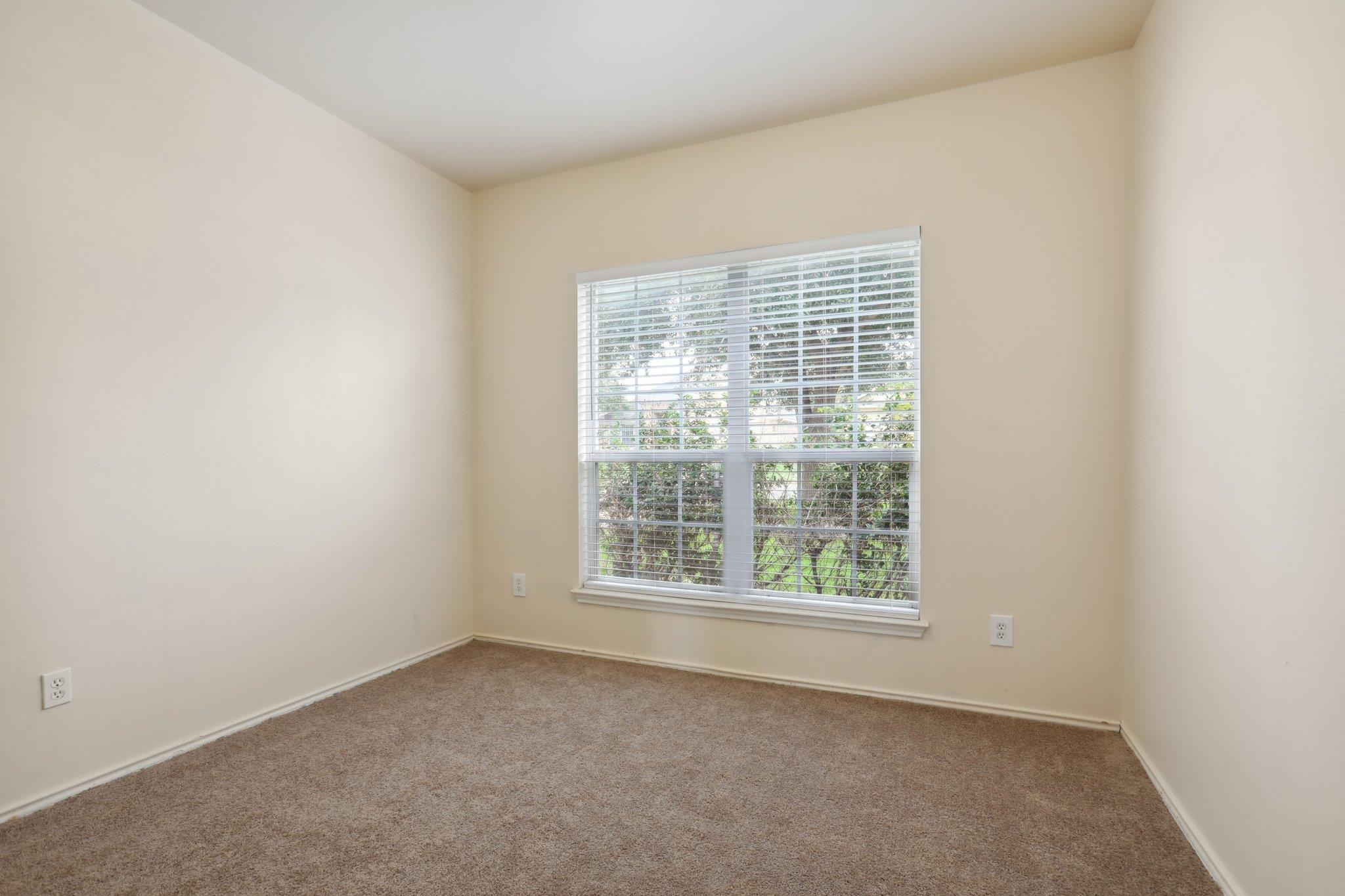 11725 Timber Heights Dr, Austin, TX 78754