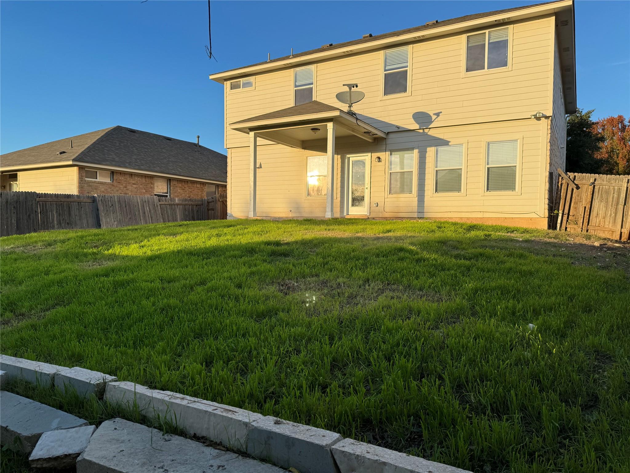 11725 Timber Heights Dr, Austin, TX 78754