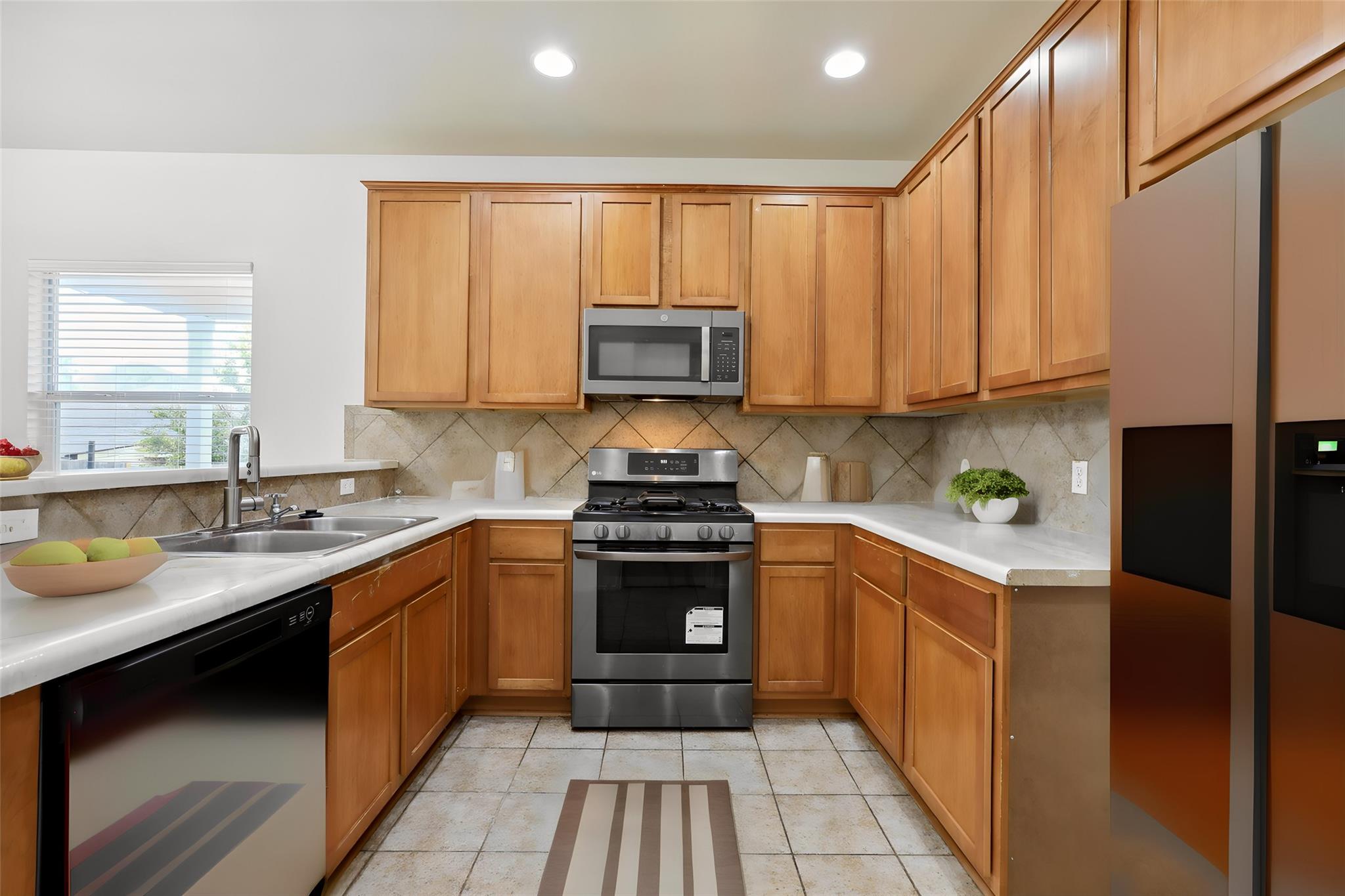 11725 Timber Heights Dr, Austin, TX 78754