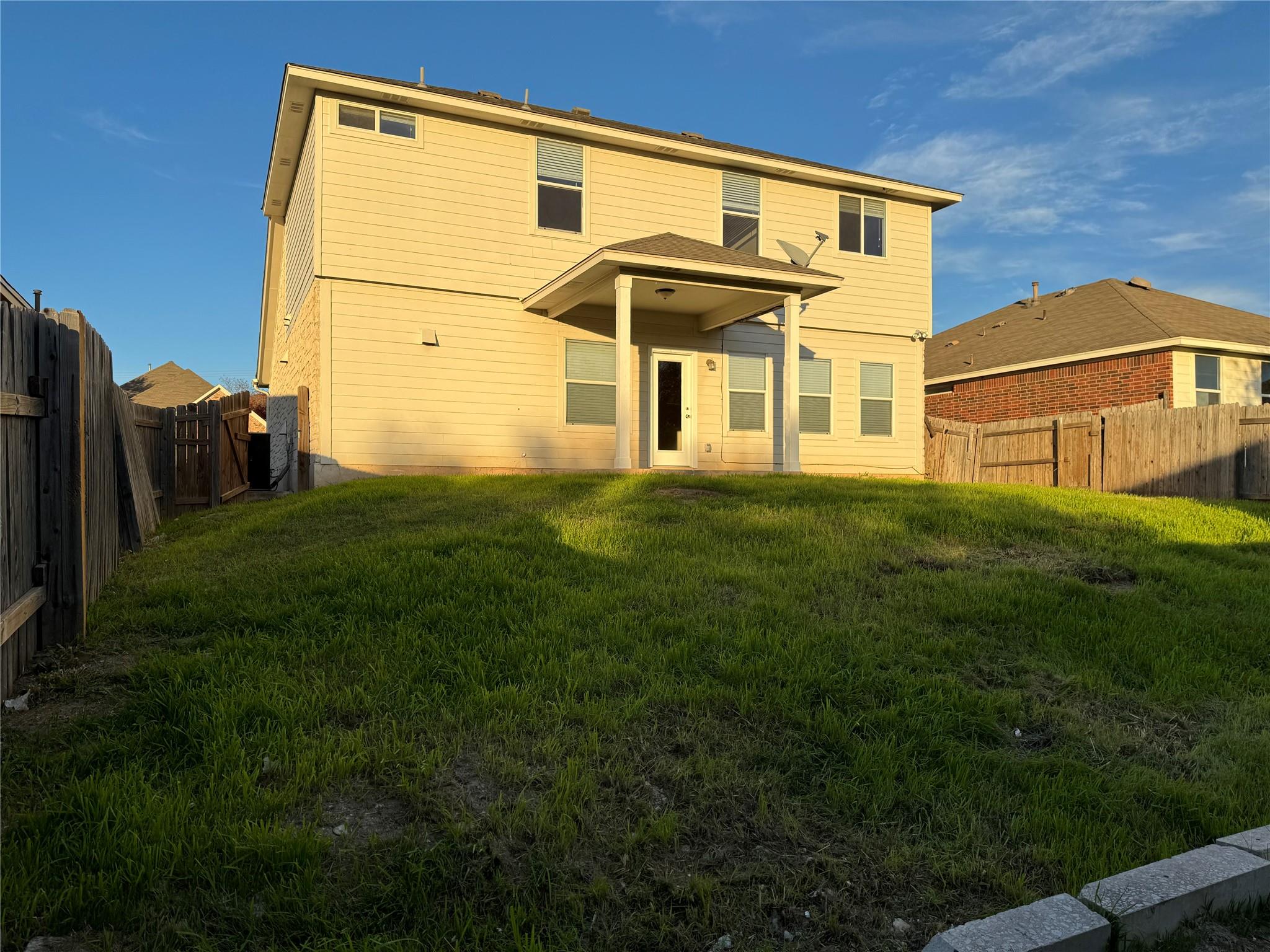 11725 Timber Heights Dr, Austin, TX 78754