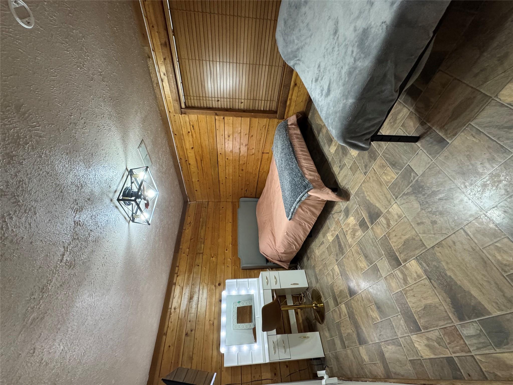 1760 County Road 215, Weimar, TX 78962