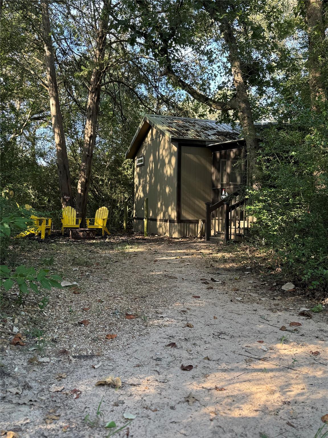 1760 County Road 215, Weimar, TX 78962