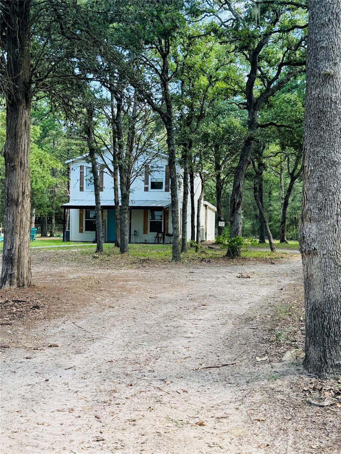 1760 County Road 215, Weimar, TX 78962