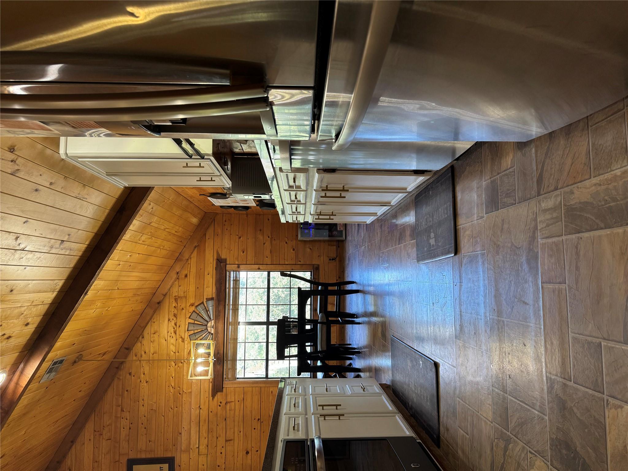 1760 County Road 215, Weimar, TX 78962