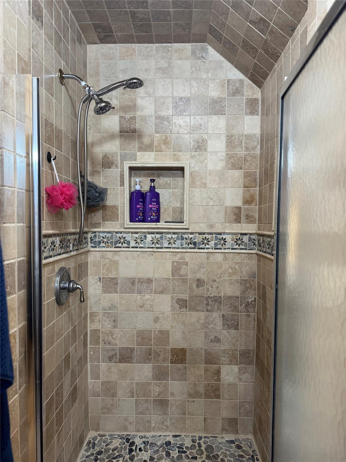 1760 County Road 215, Weimar, TX 78962