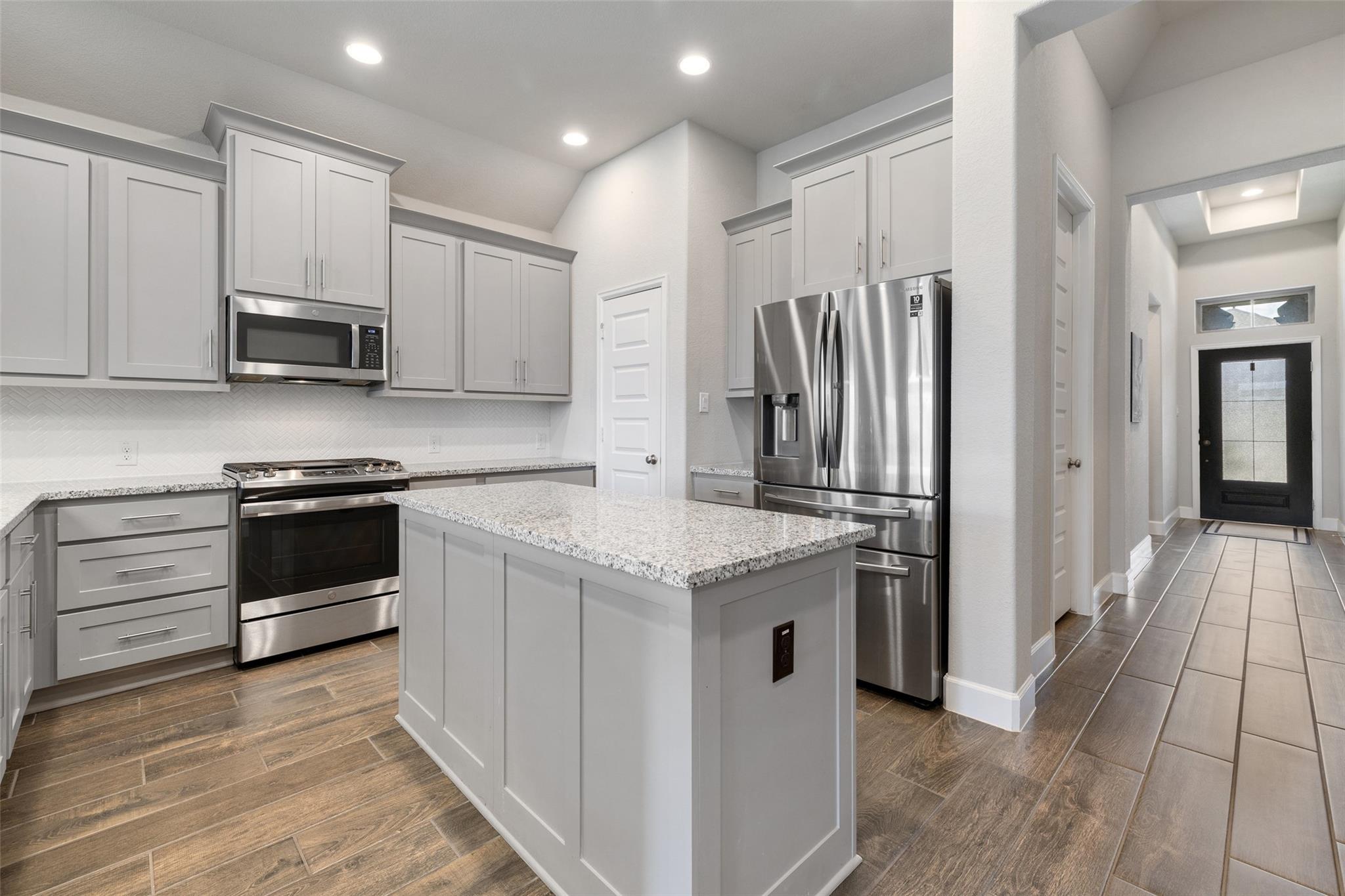 660 Blue Oak Blvd, San Marcos, TX 78666