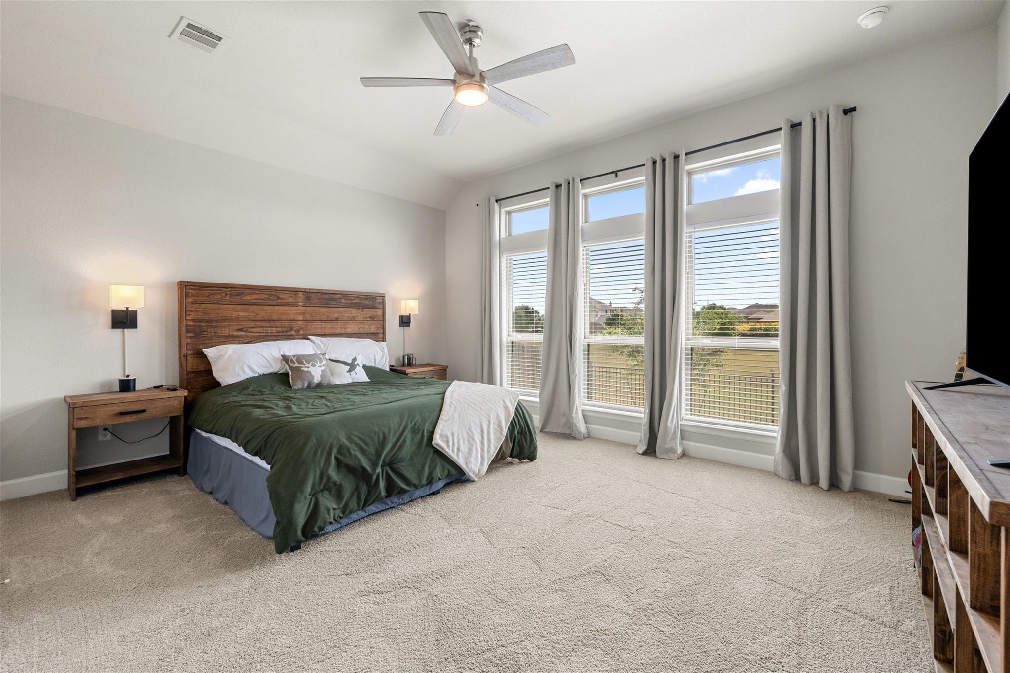 660 Blue Oak Blvd, San Marcos, TX 78666