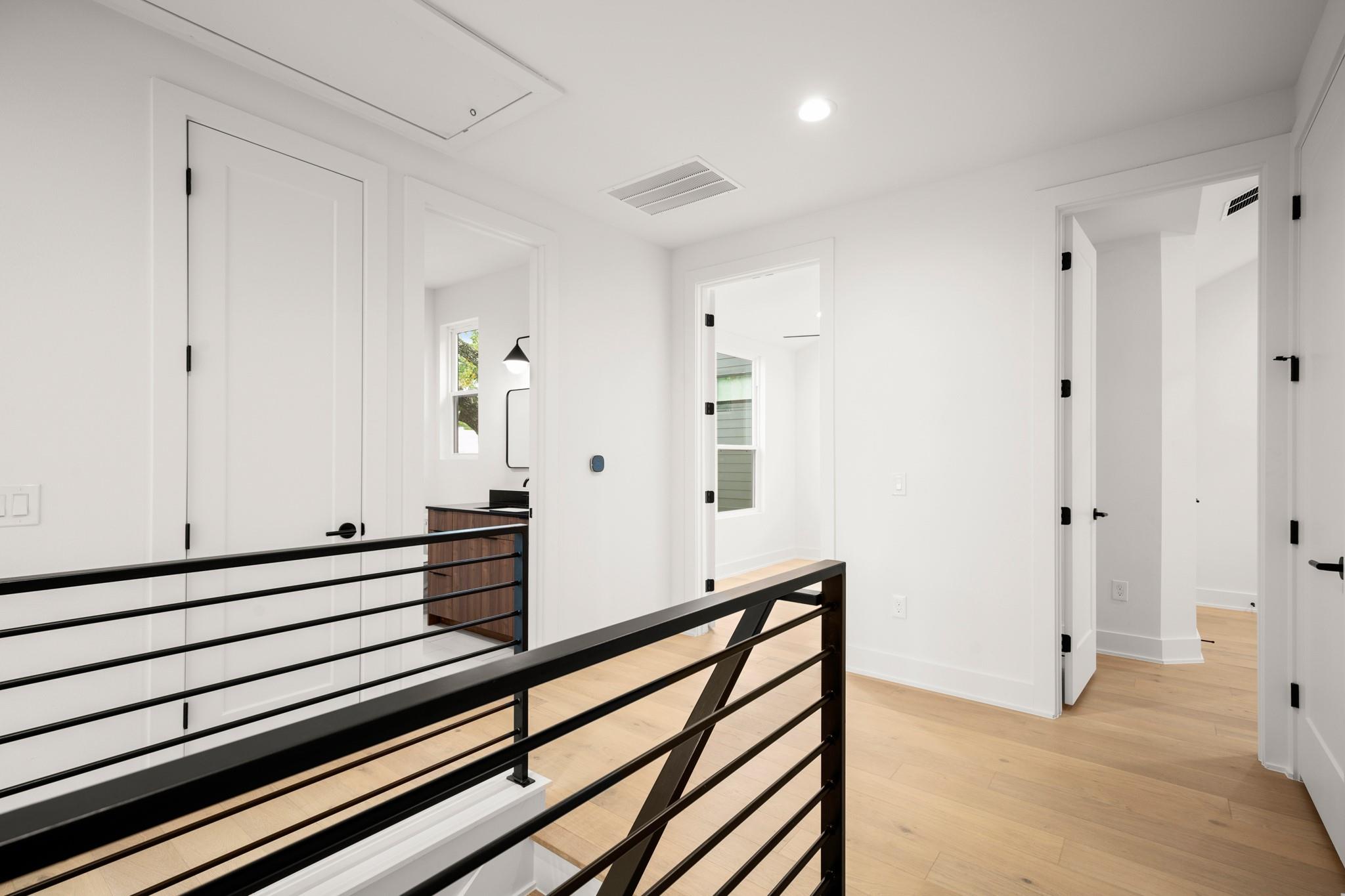 1402 Cotton St, Austin, TX 78702