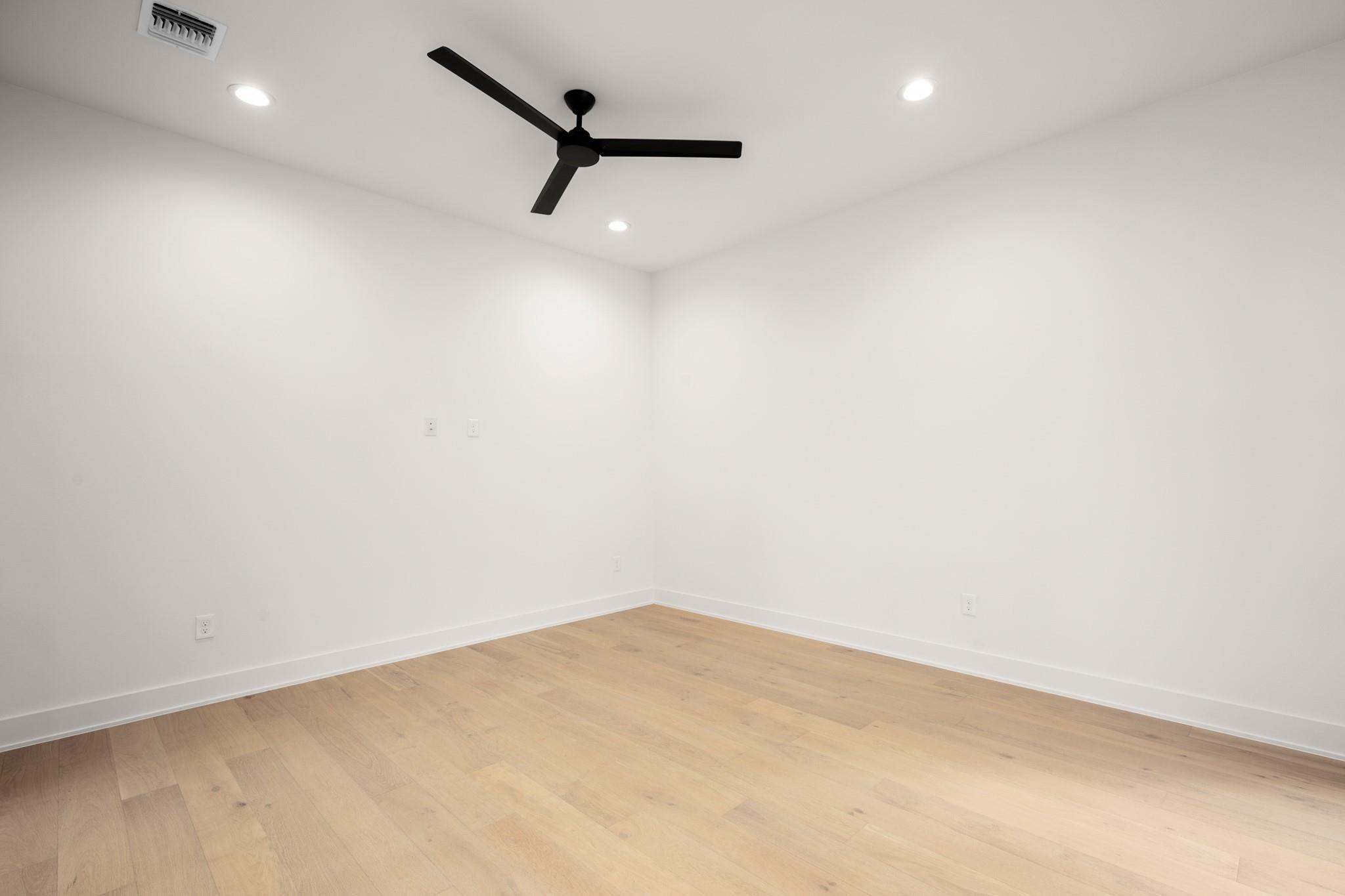 1402 Cotton St, Austin, TX 78702