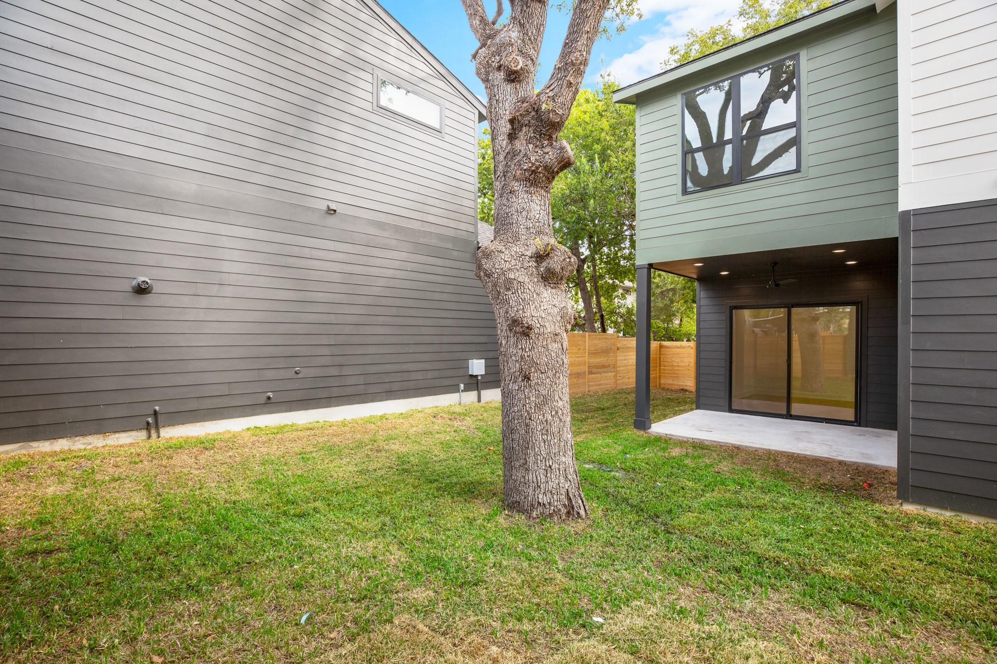 1402 Cotton St, Austin, TX 78702