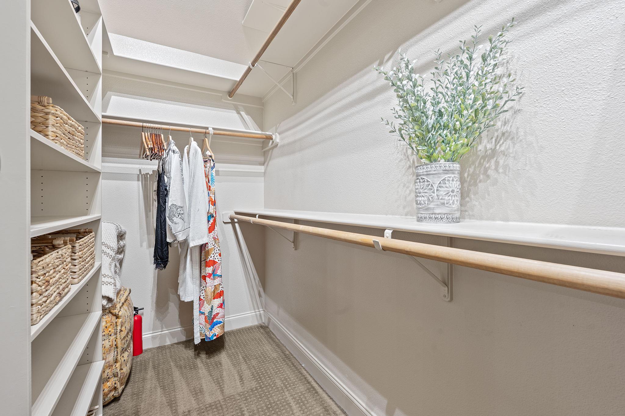 409 Explorer, Lakeway, TX 78734